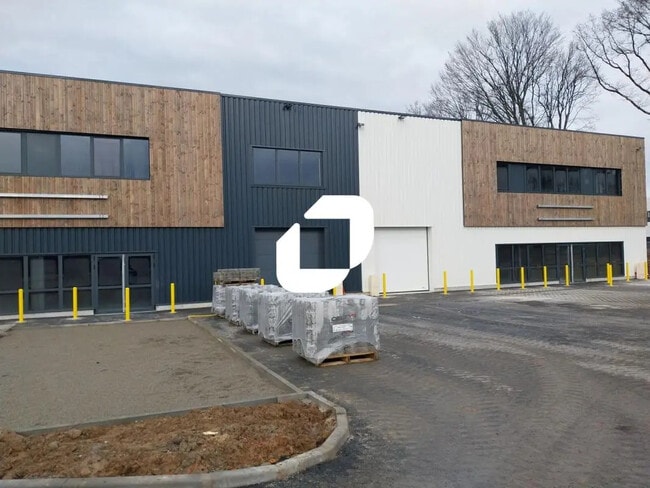 Plus de détails pour Local commercial à louer