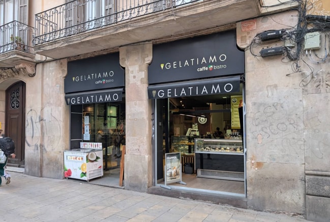 Local commercial dans Barcelone, Barcelona à louer Photo intérieure– Image 1 sur 21