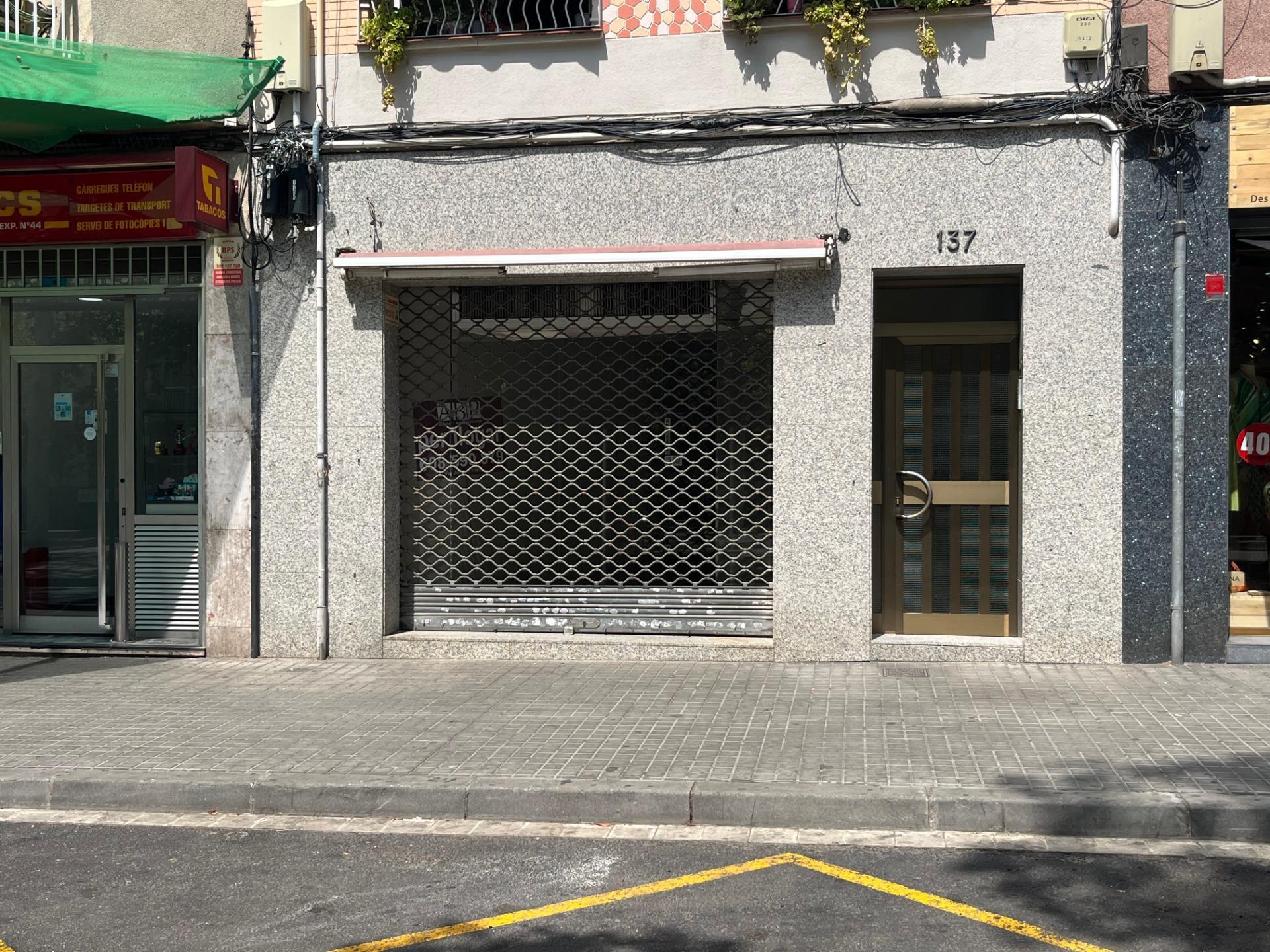 Local commercial dans Barcelone, Barcelona à louer Plan d’étage– Image 1 sur 7