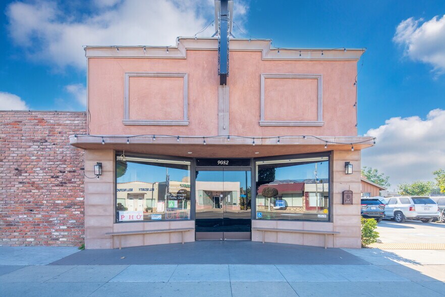 9082 Las Tunas Dr, Temple City, CA à louer - Photo de l’immeuble – Image 2 sur 37
