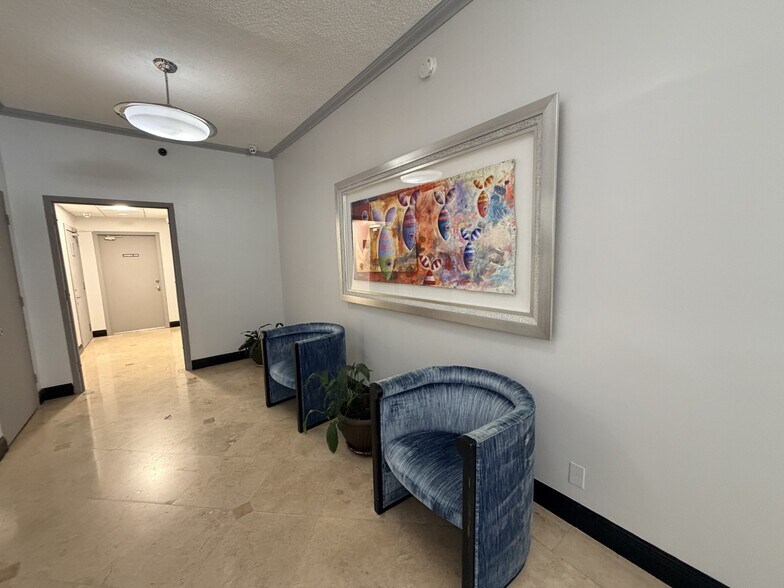 1333 S Miami Ave, Miami, FL à louer - Photo de l’immeuble – Image 3 sur 6