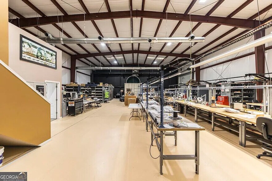 105 Industrial Way, Byron, GA à louer - Photo de l’immeuble – Image 3 sur 6