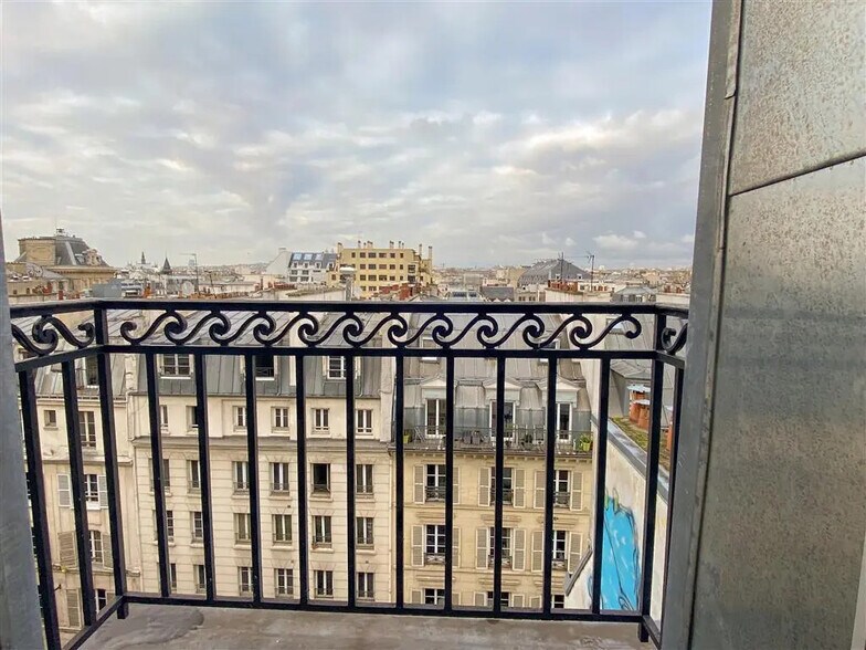 Bureau dans Paris à louer - Photo de l’immeuble – Image 1 sur 7