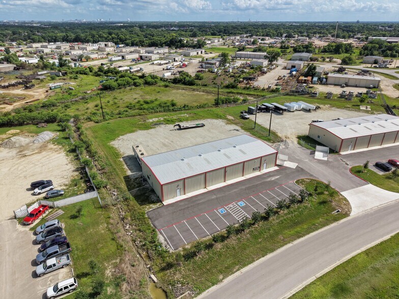 1806 Cimino Dr, Bryan, TX à louer - Photo de l’immeuble – Image 3 sur 11