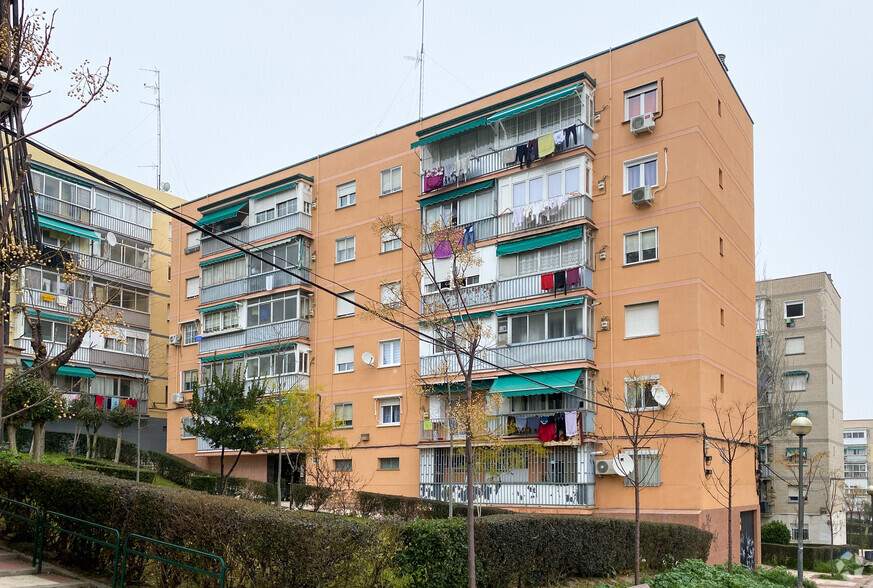 Avenida Lisboa, 36, Coslada, Madrid à vendre - Photo de l’immeuble – Image 1 sur 2