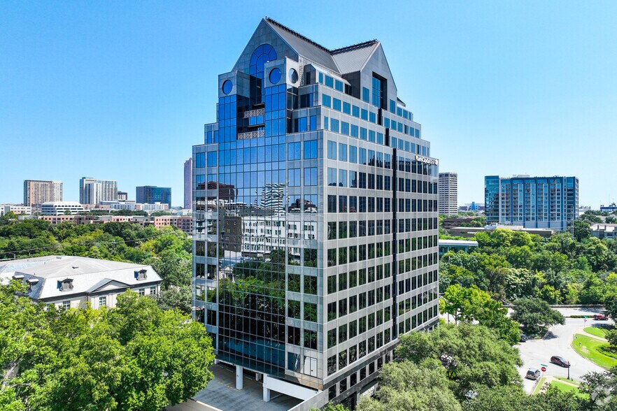 2911 Turtle Creek Blvd, Dallas, TX à louer - Photo de l’immeuble – Image 1 sur 9
