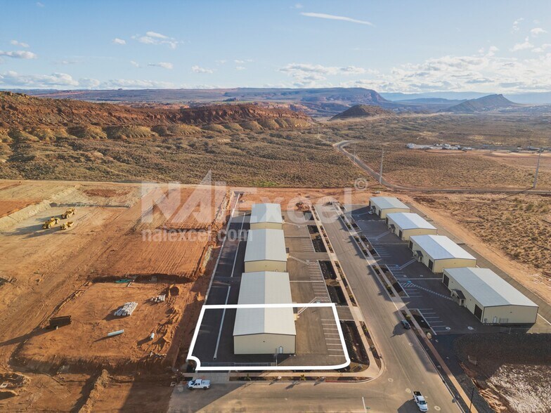1129 S Regional Park Rd, Hurricane, UT à louer - Photo de l’immeuble – Image 3 sur 10