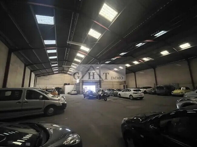 Plus de détails pour Industriel/Logistique à vendre