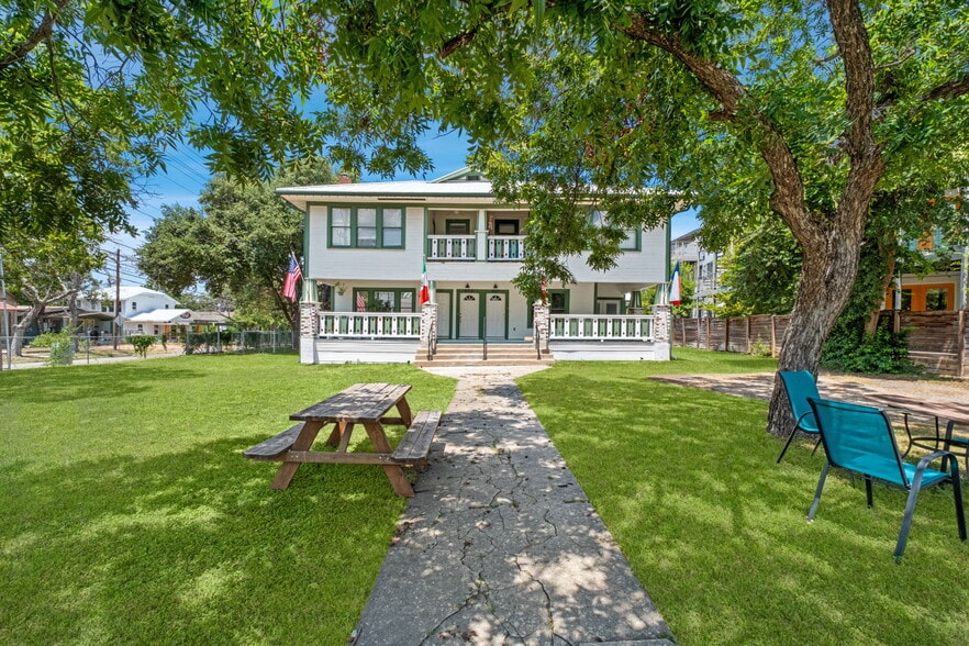 603 E Grayson St, San Antonio, TX à vendre - Photo de l’immeuble – Image 3 sur 20