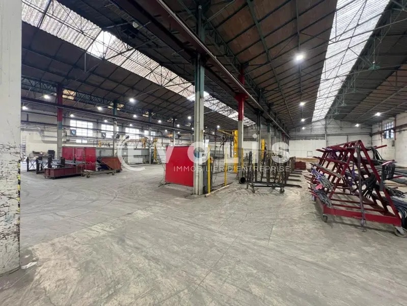 225 Avenue Des Marronniers, Bourgoin-Jallieu à vendre Photo de l’immeuble– Image 1 sur 29