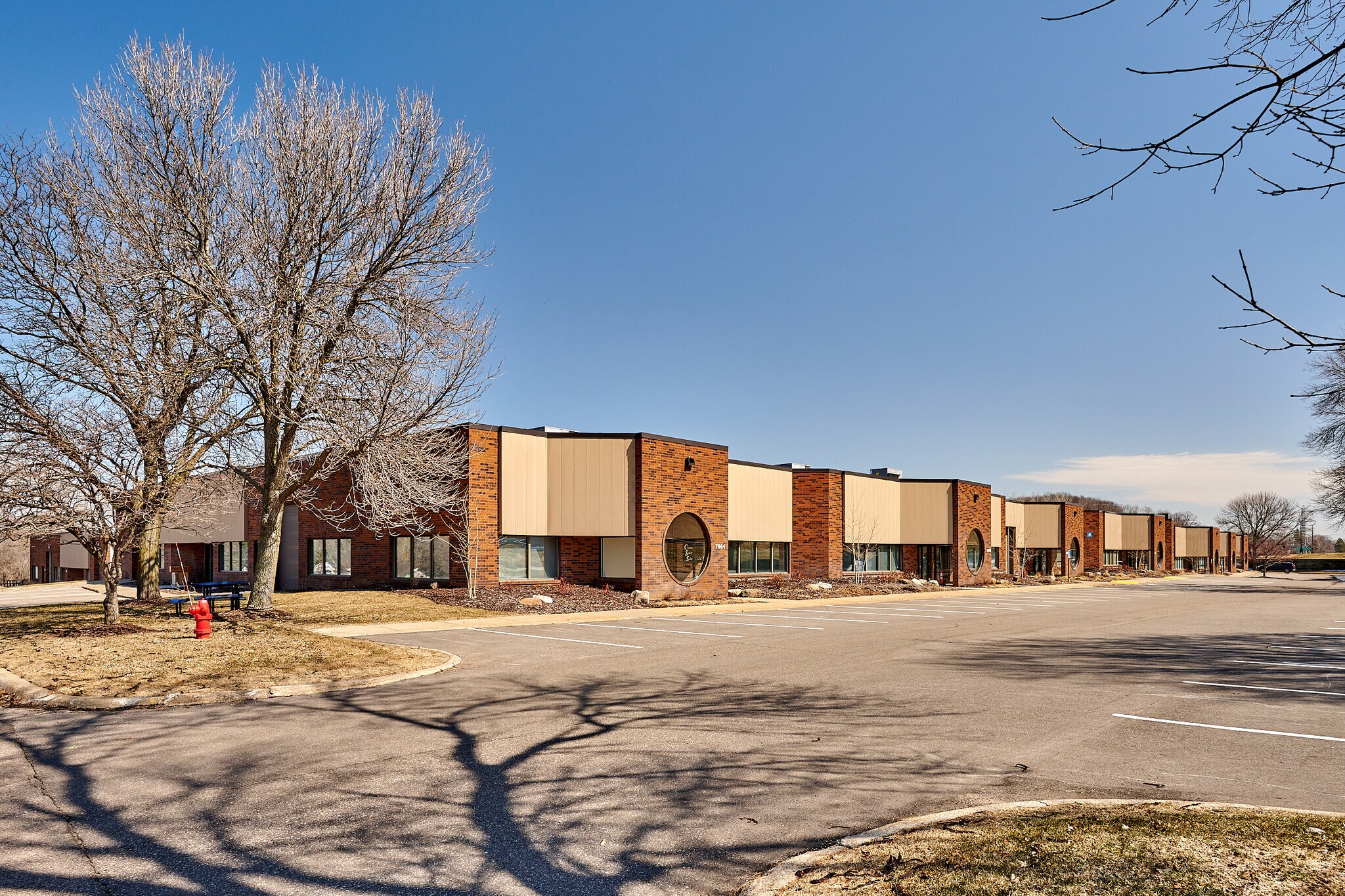 7700-7768 W 78th St, Minneapolis, MN à louer Photo de l’immeuble– Image 1 sur 4