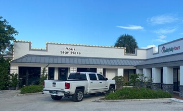 957-975 SE Federal Hwy, Stuart, FL à louer Photo intérieure– Image 2 sur 7
