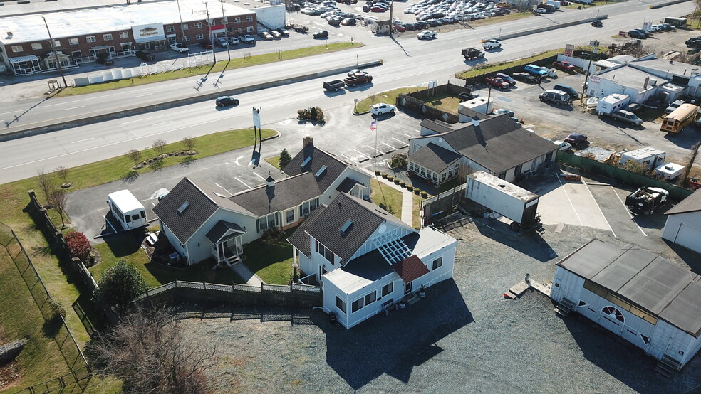 11100 Pulaski Hwy, White Marsh, MD à louer - Photo de l’immeuble – Image 3 sur 11
