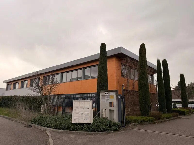 Bureau dans Sainte-Foy-lès-Lyon à vendre Photo de l’immeuble– Image 1 sur 10