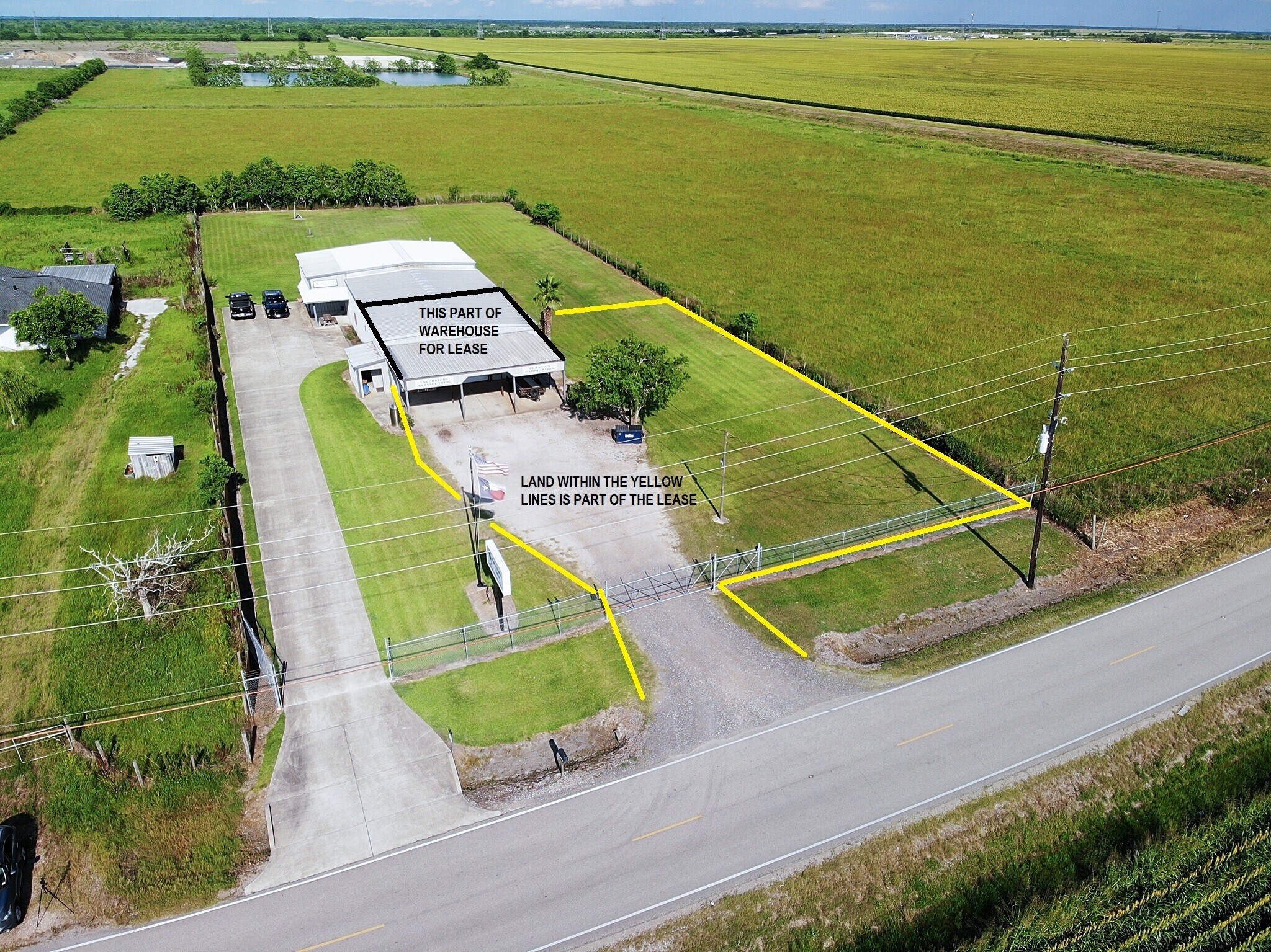 15525B County Road 48, Rosharon, TX à louer Photo de l’immeuble– Image 1 sur 12