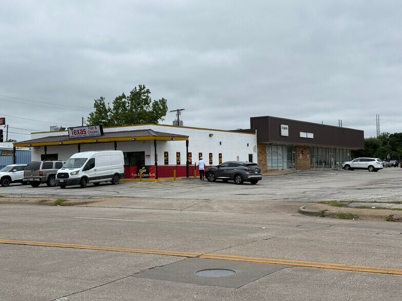 2220-2226 Handley Dr, Fort Worth, TX à vendre - Photo de l’immeuble – Image 3 sur 9