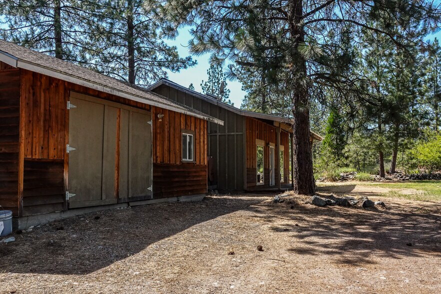 4912 Kidder Creek Loop, Etna, CA à vendre - Photo de l’immeuble – Image 3 sur 51