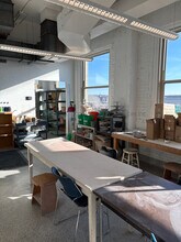 5-25 E Van Buren St, Joliet, IL à louer Photo intérieure– Image 2 sur 8