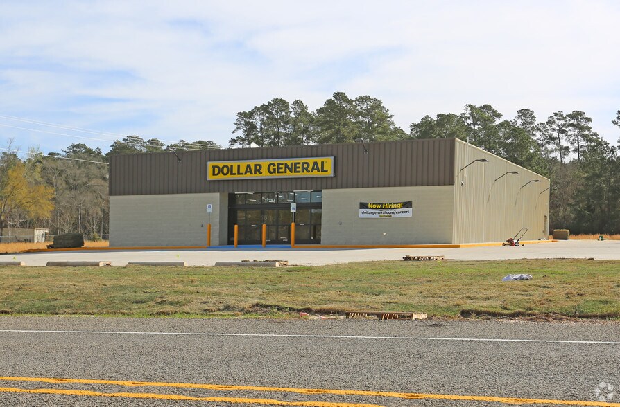 12197 Fm 2025 Rd, Cleveland, TX à vendre - Photo principale – Image 1 sur 2