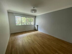 105-109 Rue Sully, Lyon à louer Photo intérieure– Image 1 sur 3