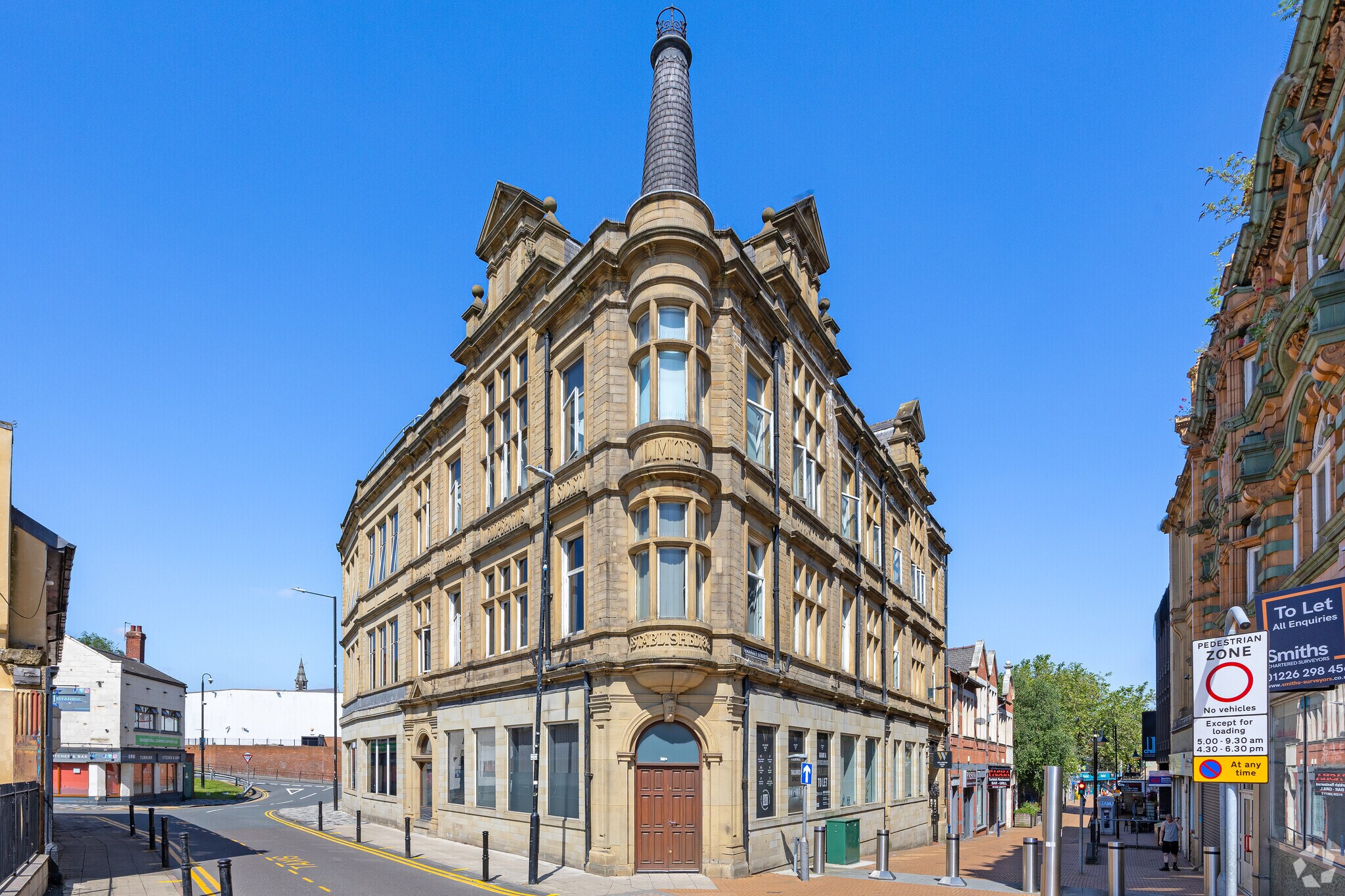 Market St, Barnsley à louer Photo principale– Image 1 sur 15