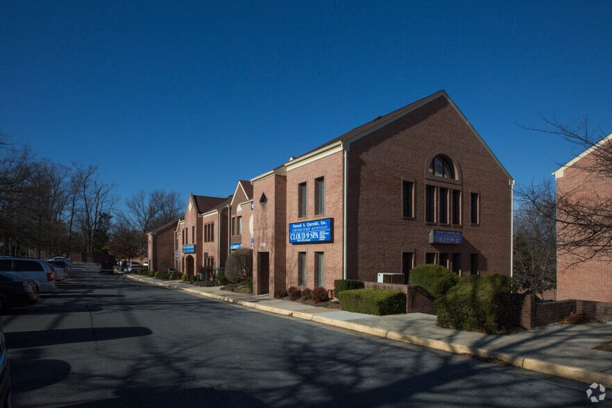 9310-9318 Old Keene Mill Rd, Burke, VA à louer - Photo principale – Image 1 sur 21