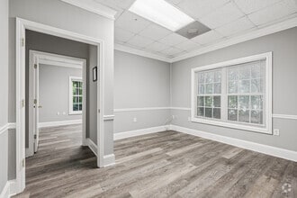 1290 Kennestone Cir, Marietta, GA à louer Photo intérieure– Image 1 sur 2