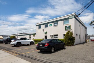 Plus de détails pour 100-102 Lauman Ln, Hicksville, NY - Local d'activités à louer