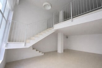 Local commercial dans Barcelone, Barcelona à louer Photo intérieure– Image 2 sur 3