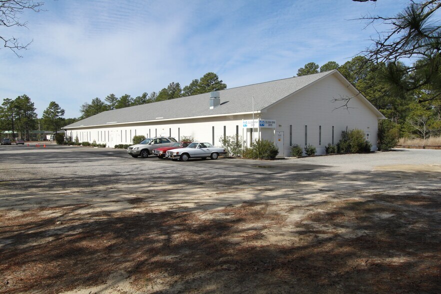 2066 Juniper Lake Rd, West End, NC à louer - Photo de l’immeuble – Image 2 sur 18
