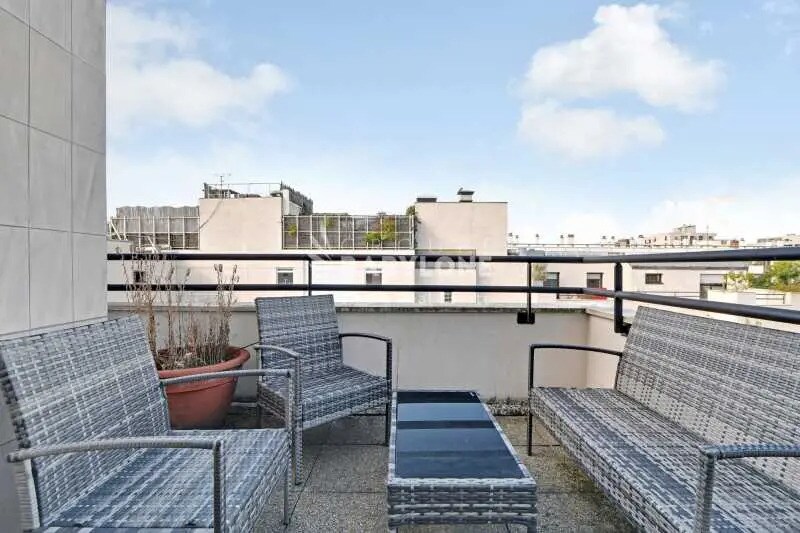 121-123 Rue Edouard Vaillant, Levallois-Perret à vendre - Photo de l’immeuble – Image 2 sur 14