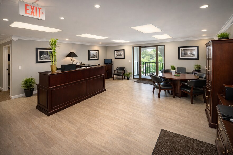 2542-2556 N Federal Hwy, Fort Lauderdale, FL à louer - Hall d’entrée – Image 3 sur 7