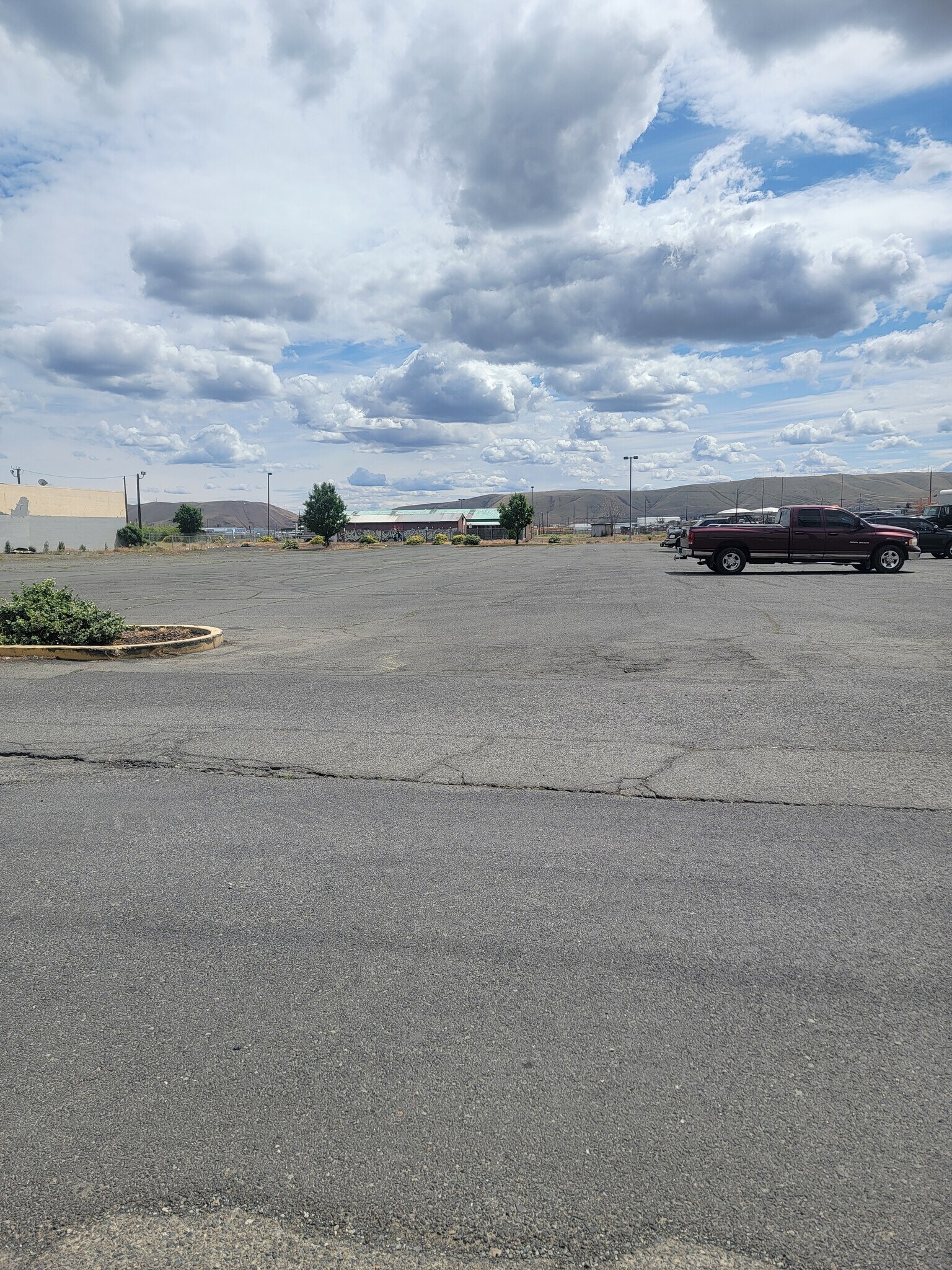 5 Ranch Rite Rd, Yakima, WA à louer Autre– Image 1 sur 24