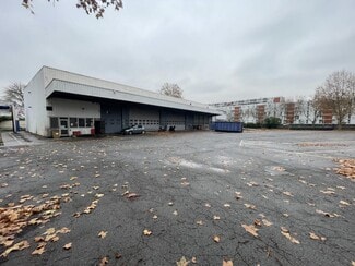 Plus de détails pour Industriel/Logistique à louer