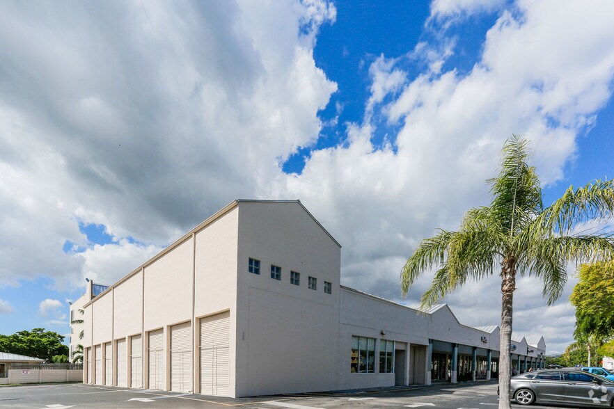 10858 SW 104th St, Miami, FL à louer - Photo de l’immeuble – Image 2 sur 14