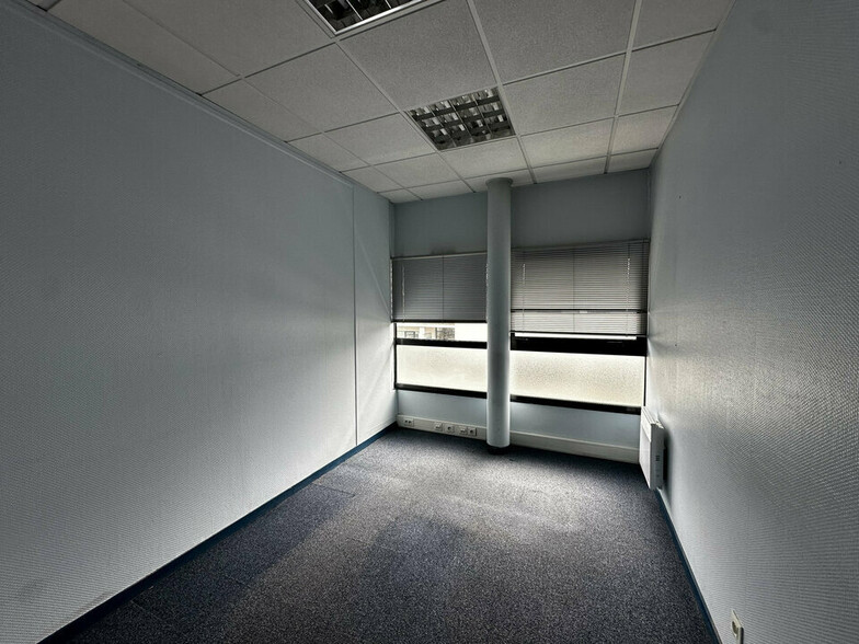 Bureau dans Lorient à louer - Photo intérieure – Image 2 sur 3