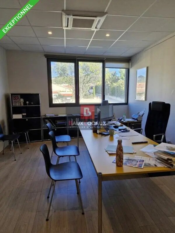 Bureau dans La Fare-les-Oliviers à louer Photo de l’immeuble– Image 1 sur 8