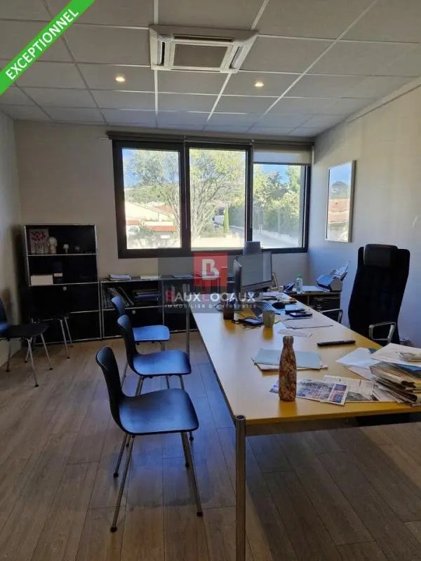 Plus de détails pour Bureau à louer