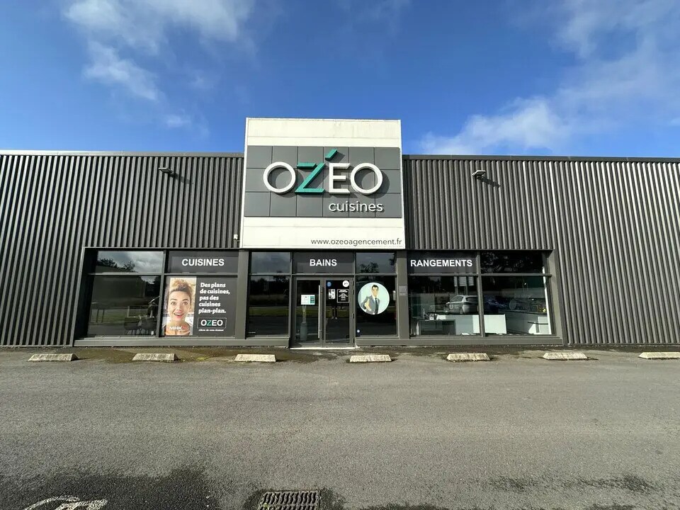 Local commercial dans La Chapelle-des-Fougeretz à louer Photo de l’immeuble– Image 1 sur 8