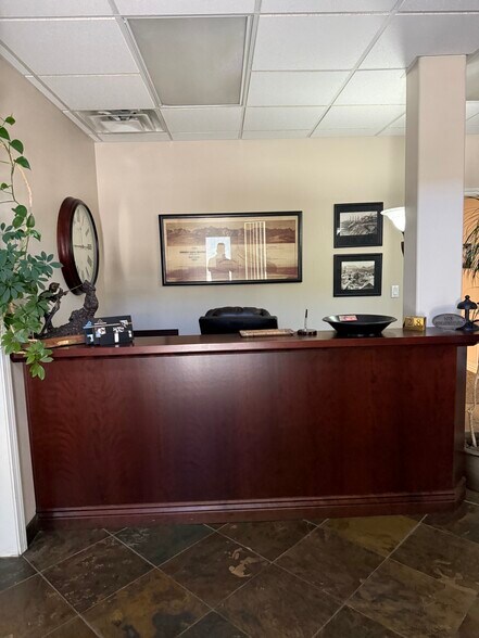 970 Caughlin Crossing, Reno, NV à vendre - Photo de l’immeuble – Image 3 sur 8