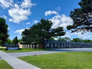 Plus de détails pour 321-343 Lesmill Rd, Toronto, ON - Local d'activités à louer