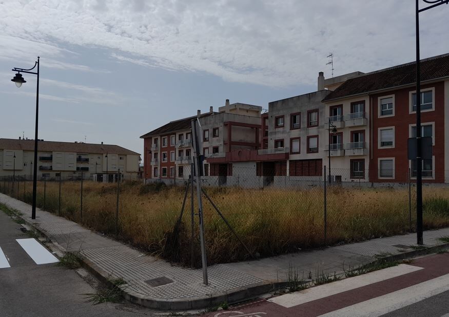 Terrain dans La Pobla Llarga, Valencia à vendre Photo de l’immeuble– Image 1 sur 7