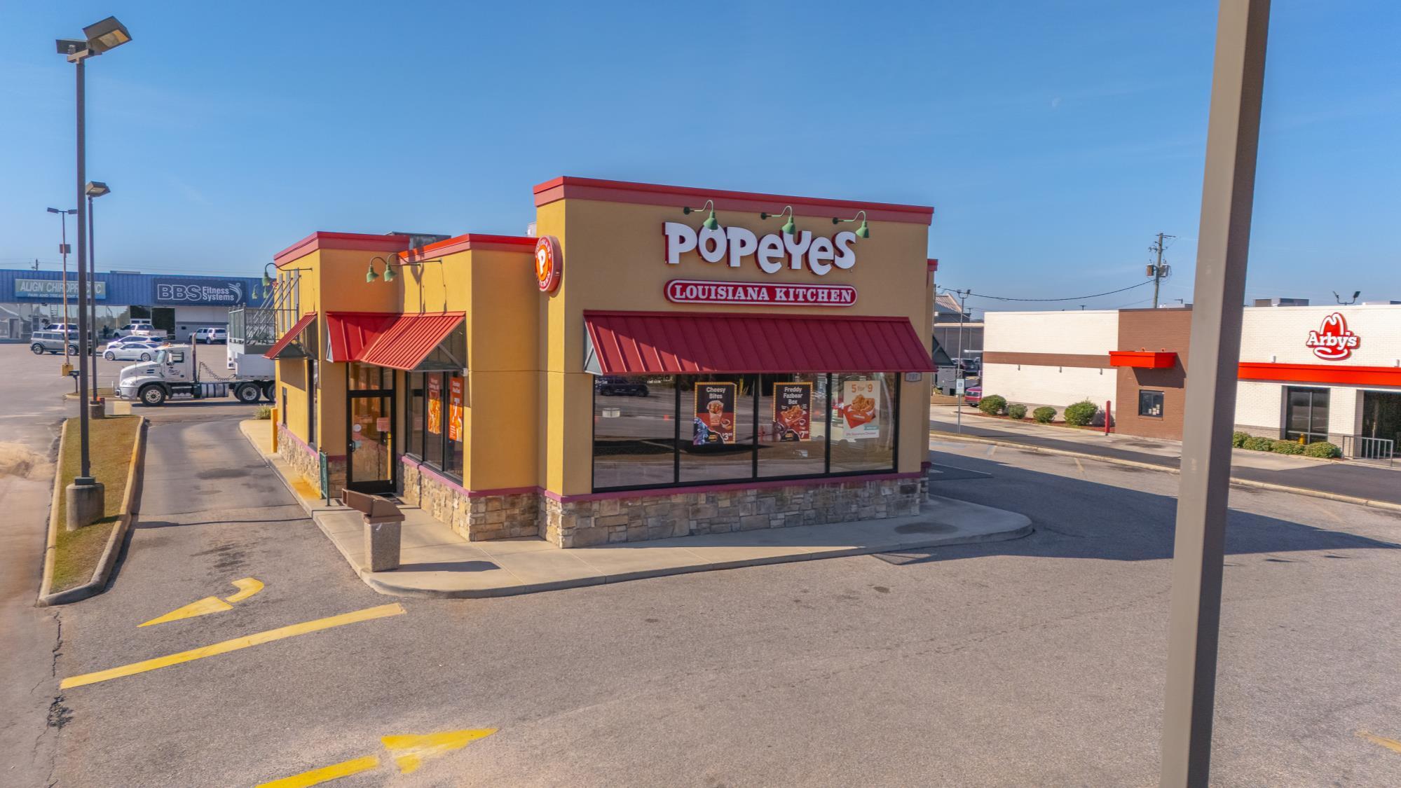 707 Boll Weevil Cir, Enterprise, AL à vendre Photo principale– Image 1 sur 4