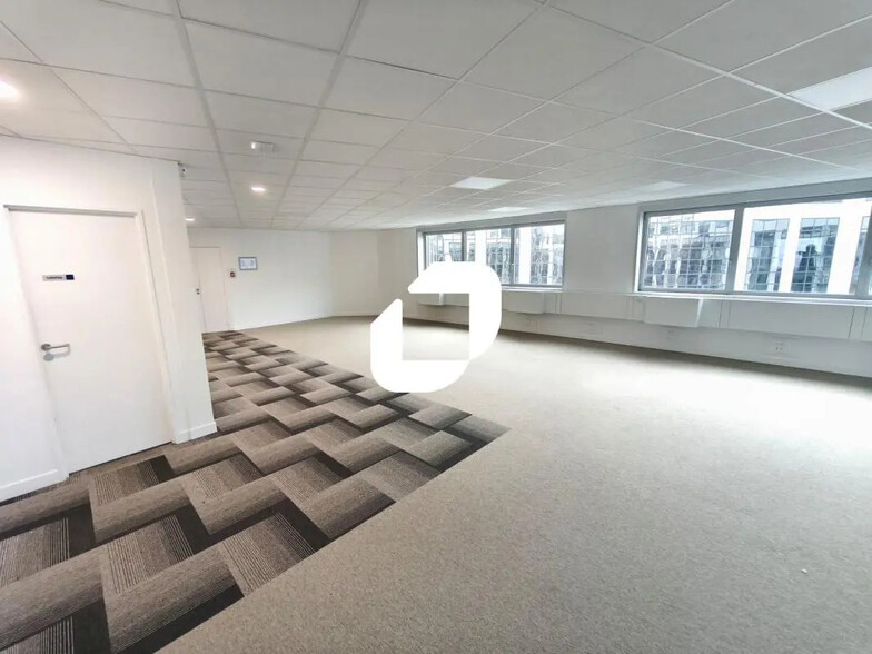 Bureau dans Noisy-le-Grand à louer - Photo intérieure – Image 2 sur 4