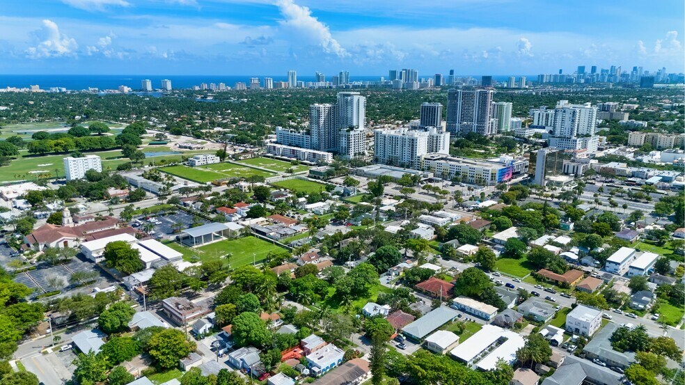 1920 Pierce St, Hollywood, FL à vendre - Photo principale – Image 1 sur 16