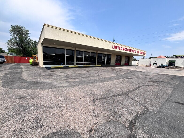 2409 W 10th St, Greeley, CO à louer - Photo de l’immeuble – Image 2 sur 7