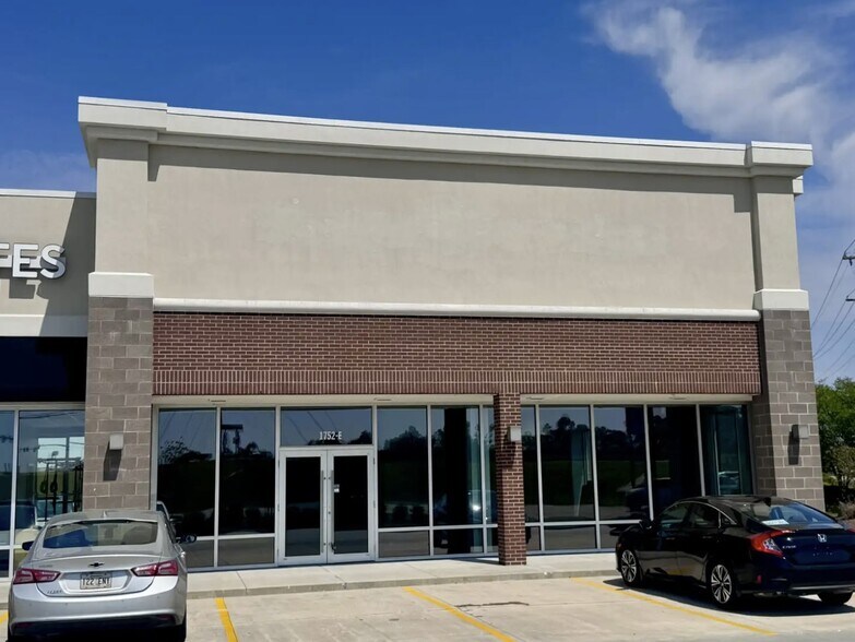 1752 Lindberg Dr, Slidell, LA à louer - Photo de l’immeuble – Image 2 sur 7