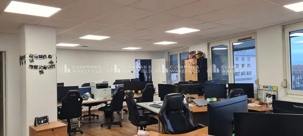 Bureau dans Schiltigheim à louer - Photo de l’immeuble – Image 2 sur 11