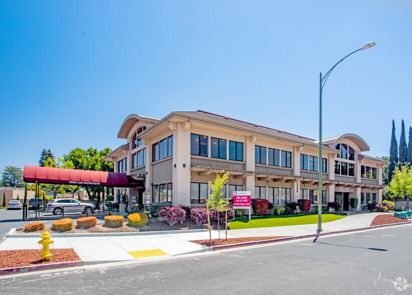15000 Los Gatos Blvd, Los Gatos, CA à louer - Photo de l’immeuble – Image 2 sur 3
