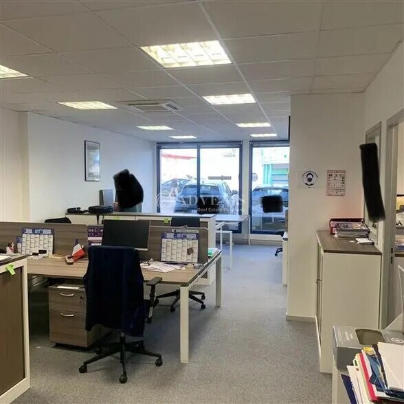 Bureau dans Cabestany à louer - Photo de l’immeuble – Image 2 sur 6